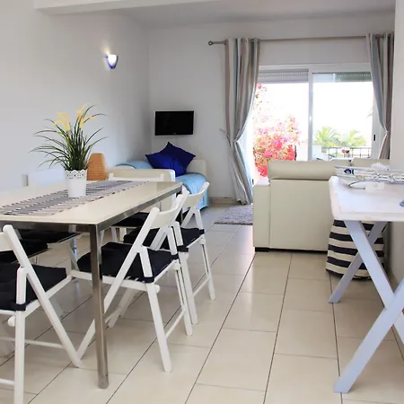 Luz Ocean Club Apartments-3