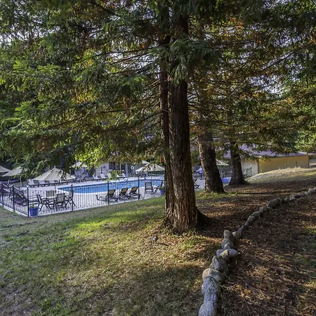 Big Sur Lodge-3