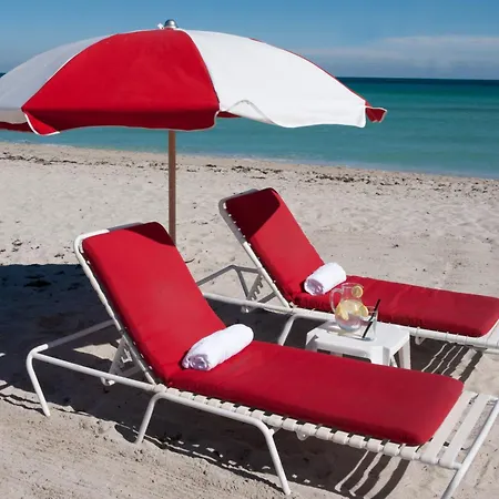 Marseilles Beachfront Hotel-2