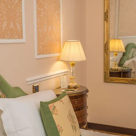Hotel Bernini Palace-3
