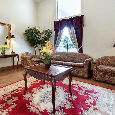 Rodeway Inn-2