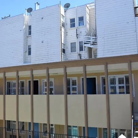 Alpha Inn And Suites-2