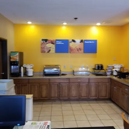 Comfort Inn Jamestown South-2