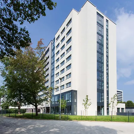 Radisson Blu Conference Hotel, Düsseldorf-3