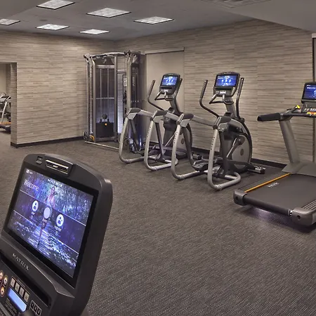 Courtyard By Marriott Philadelphia City Avenue-2