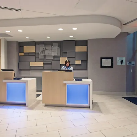 Holiday Inn Express West Los Angeles By Ihg-3