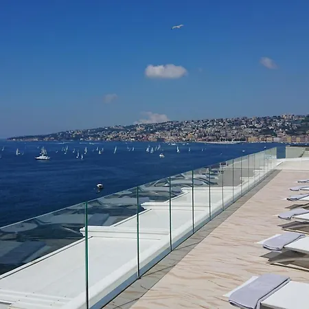 Grand Hotel Vesuvio-3