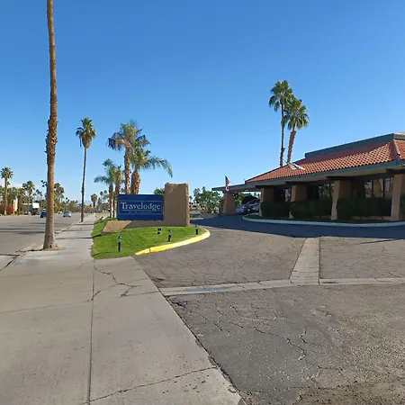 Travelodge By Wyndham Palm Springs-2