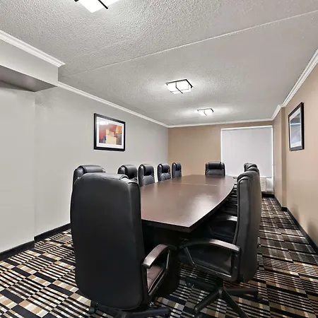 Best Western Plus Toronto North York Hotel & Suites-2