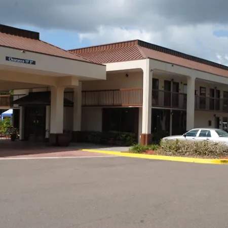 Days Inn By Wyndham Jacksonville Airport-3