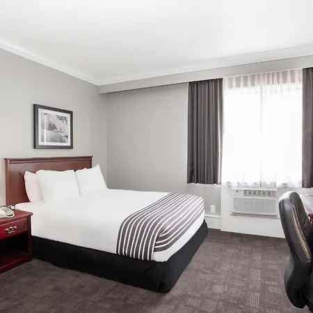 Sandman Inn Kamloops-3