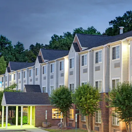 Microtel Inn By Wyndham University Place-2