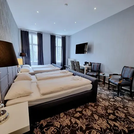 Hotel Gasteiner Hof-3