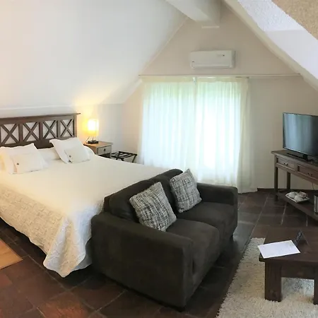 Petit Chateau Hotel Boutique-3