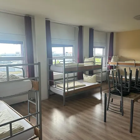 Low Budget Hostel-2