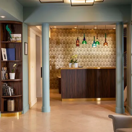 Hotel Aiglon-3