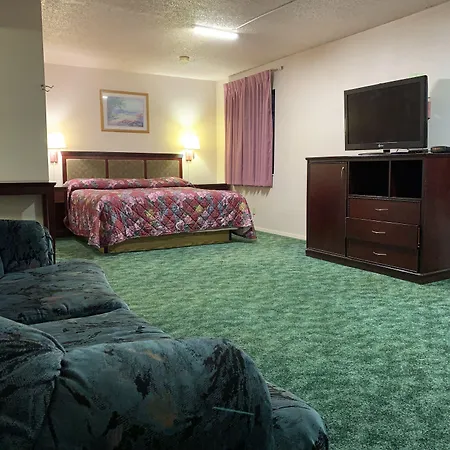 Travelers Inn-2