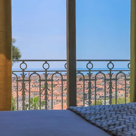 Hotel Petit Palais-2