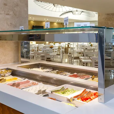 Best Western Plus Hotel Plaza-3