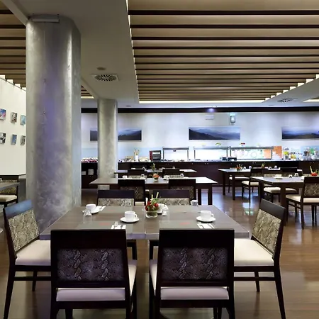 Eurostars Centrum Alicante-3