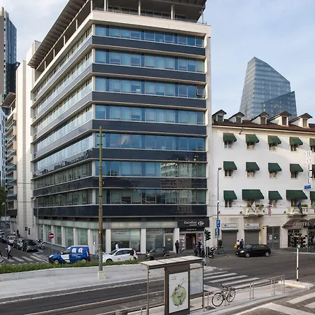 Heart Hotel Milano-2
