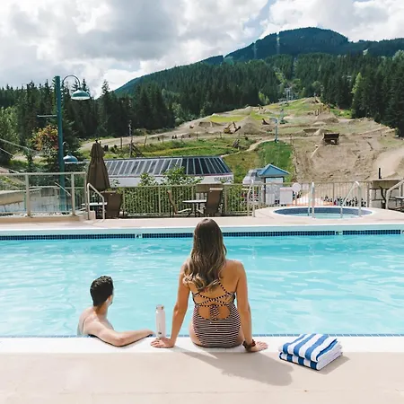 Pan Pacific Whistler Mountainside-2