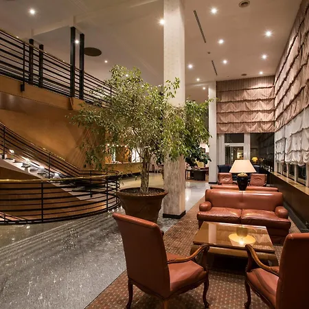 Flyon Hotel & Conference Center-2
