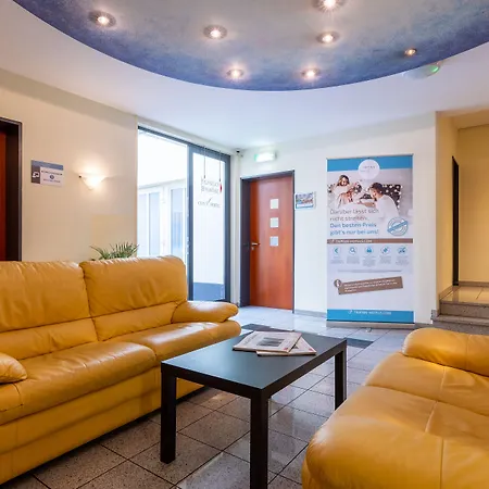 Trip Inn Hotel Conti-3