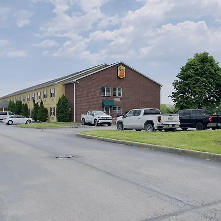 Super 8 By Wyndham Maumee Perrysburg Toledo Area-2