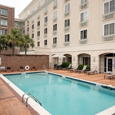 Courtyard By Marriott Charleston Historic District-2