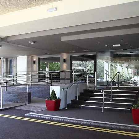 Doubletree By Hilton Bristol City Centre-2