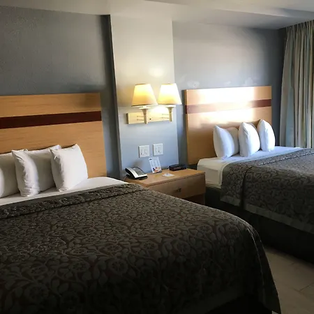 Arya Blu Inn And Suites-3