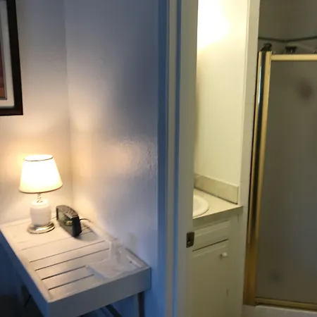 Alaska European Bed & Breakfast-3