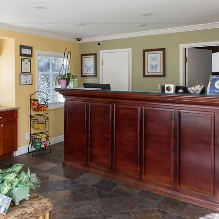 Sea Breeze Inn - Pacific Grove-2