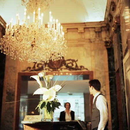 Hotel Ambassador-2