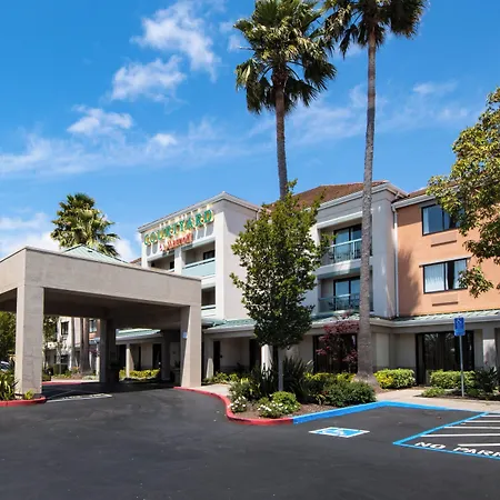 Courtyard By Marriott Oakland Airport-3
