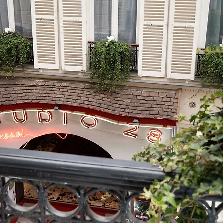 Hôtel des Arts Montmartre-2