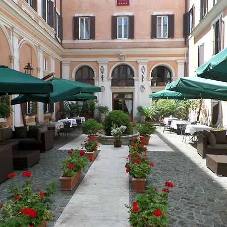 Relais Hotel Antico Palazzo Rospigliosi-3