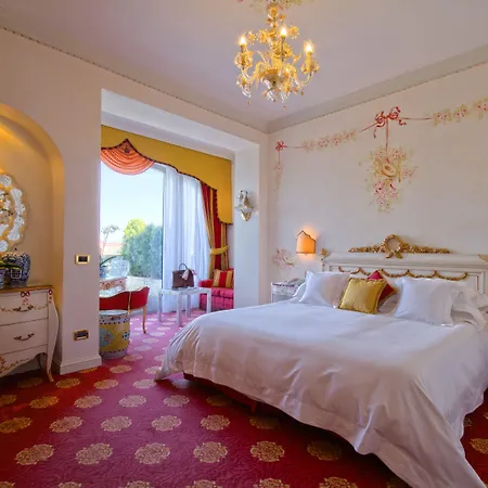 Villa E Palazzo Aminta - A Leading Hotel Of The World-3