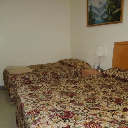 World Hotel-3