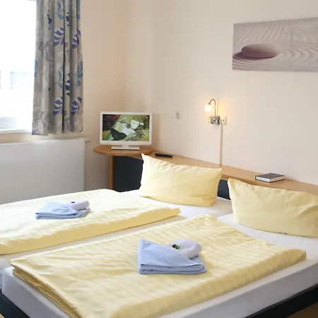 VCH Hotel Greifswald-3
