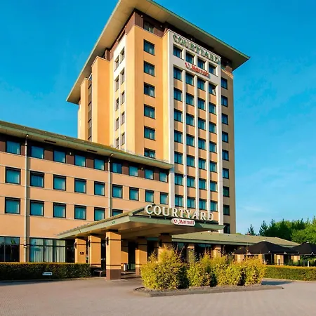 Courtyard By Marriott Amsterdam Airport-3