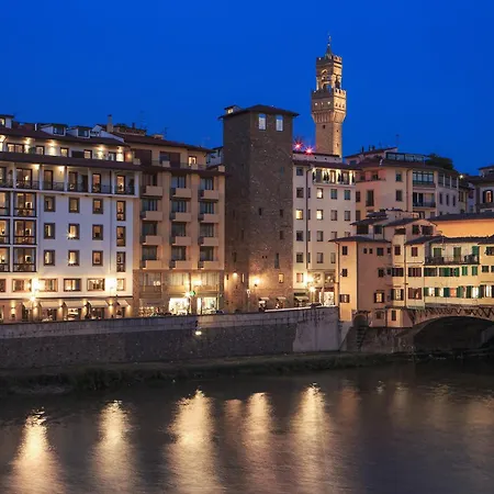 Portrait Firenze - Lungarno Collection-2