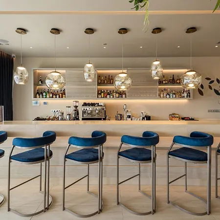 Holiday Inn Thessaloniki By Ihg-2