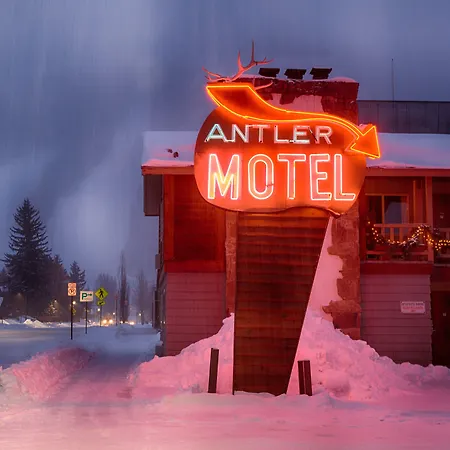 Antler Inn-2