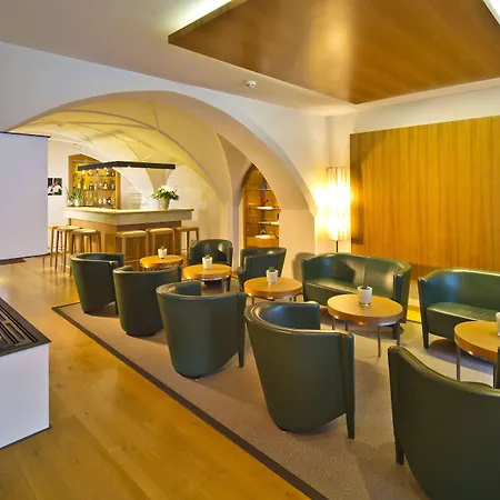 Hotel Maximilian - Stadthaus Penz-3