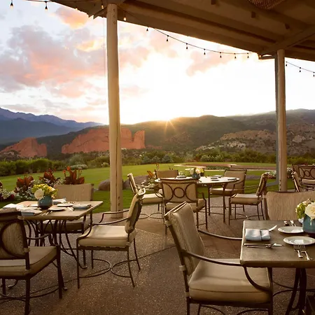 Garden Of The Gods Resort & Club-3