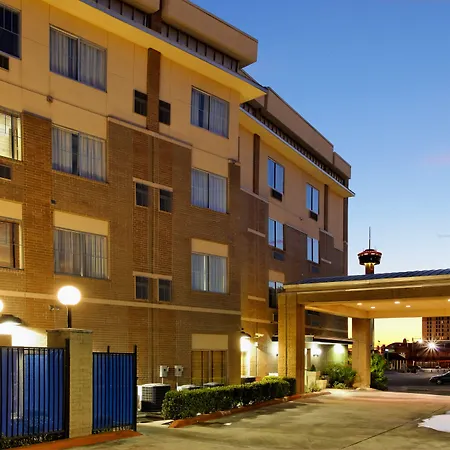 Holiday Inn Express Hotel & Suites San Antonio - Rivercenter Area By Ihg-2