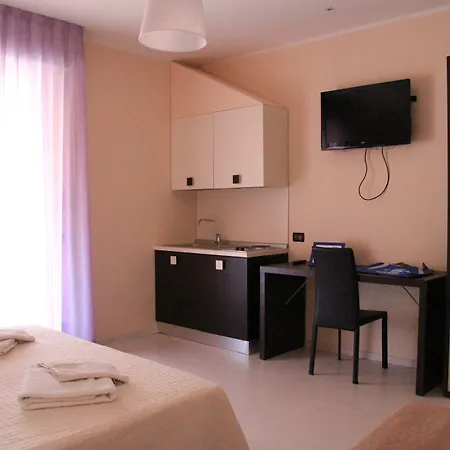 Hotel Leonardo-3