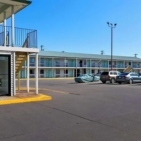 Americas Best Value Inn - Lincoln-2